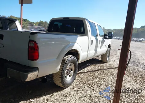 2012 Ford F-250 Xlt из США, поврежденный, VIN 1FT7W2BT4CEA27614